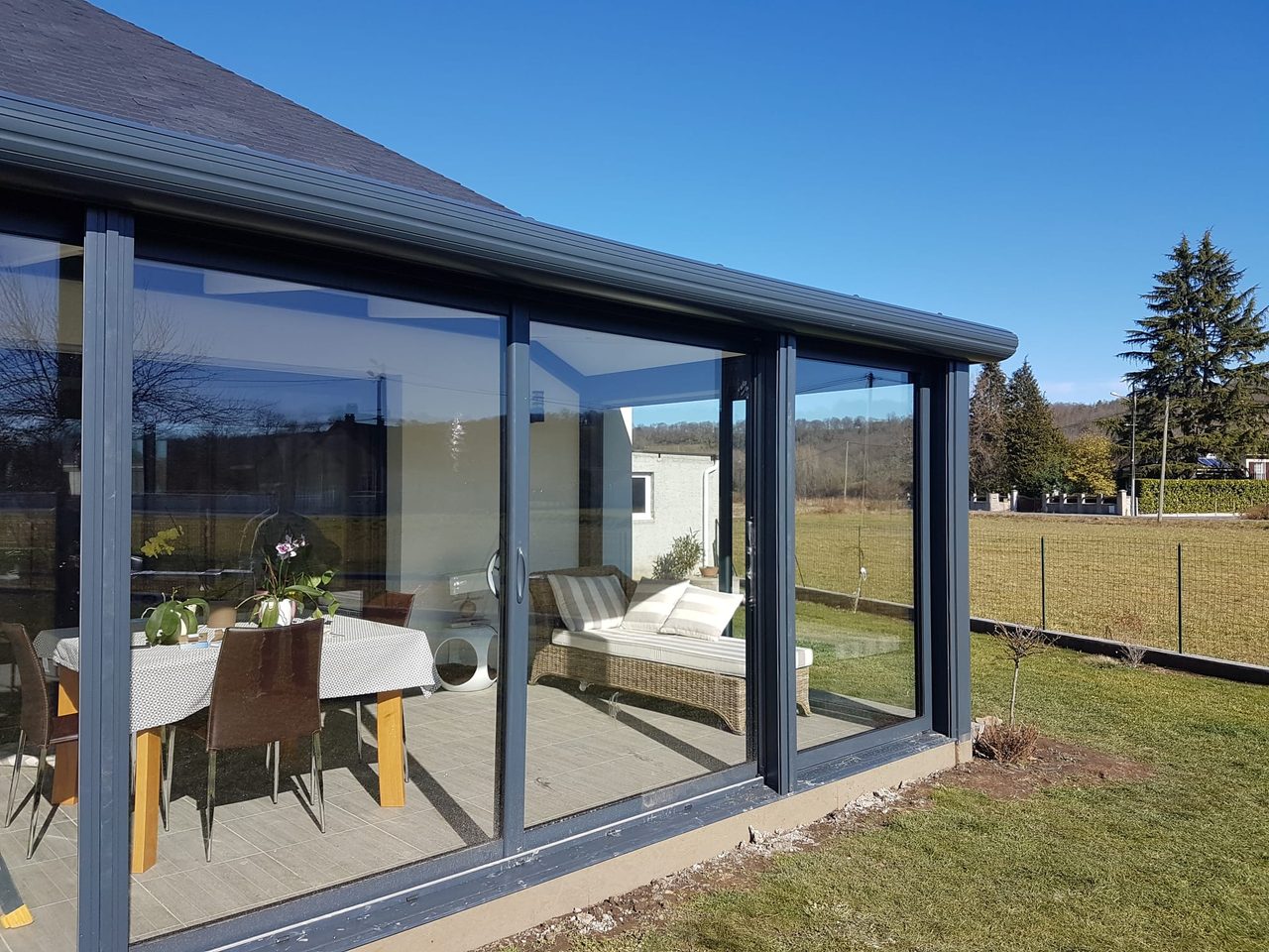 Réalisation VMV Habitat : véranda extension vitrée posé près de Pau (64)